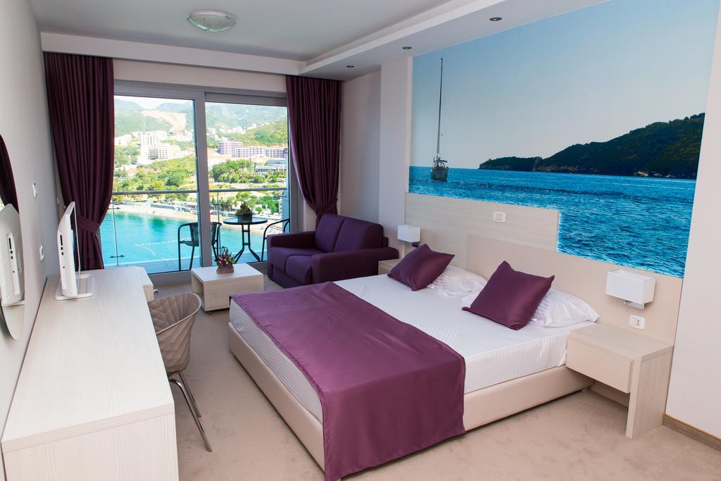 Ponta Nova 4*