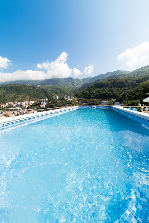 Ponta Nova 4*